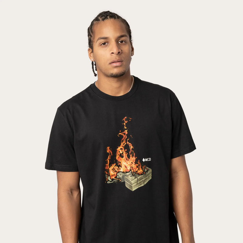 Camiseta Regular MCD Dólar Fuego