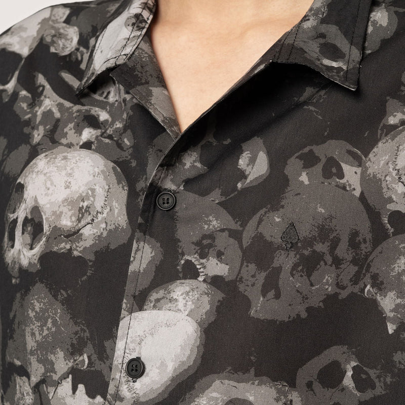 Camisa Manga Curta Comfort MCD Calavera